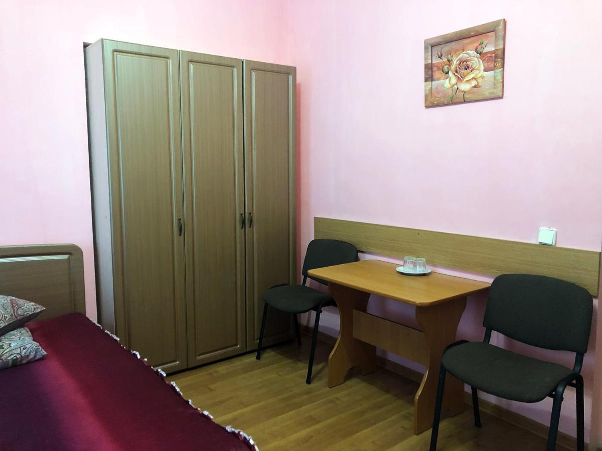 Comfort Hotel Chervonograd Buitenkant foto