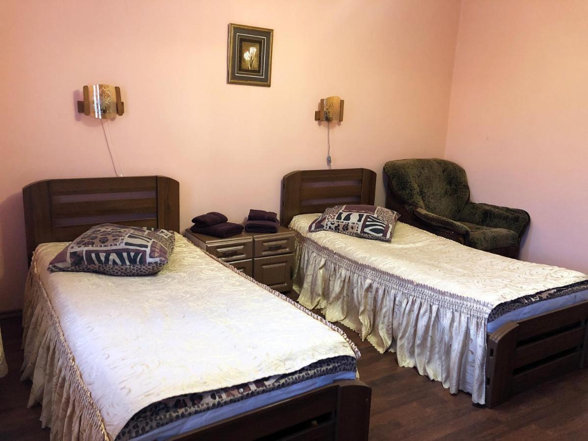 Comfort Hotel Chervonograd Buitenkant foto