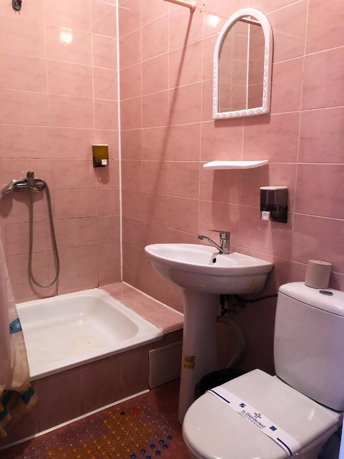 Comfort Hotel Chervonograd Buitenkant foto