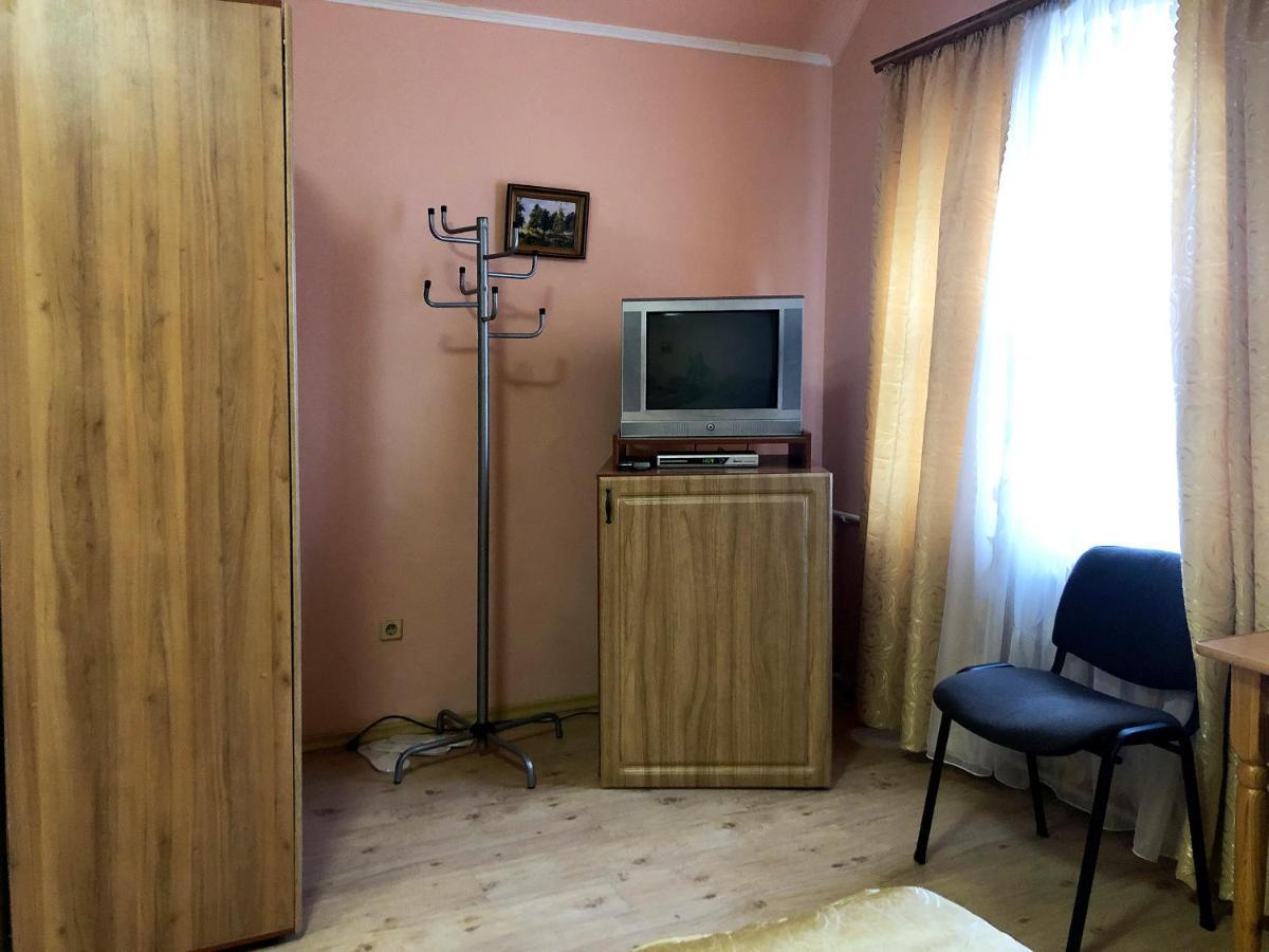 Comfort Hotel Chervonograd Buitenkant foto