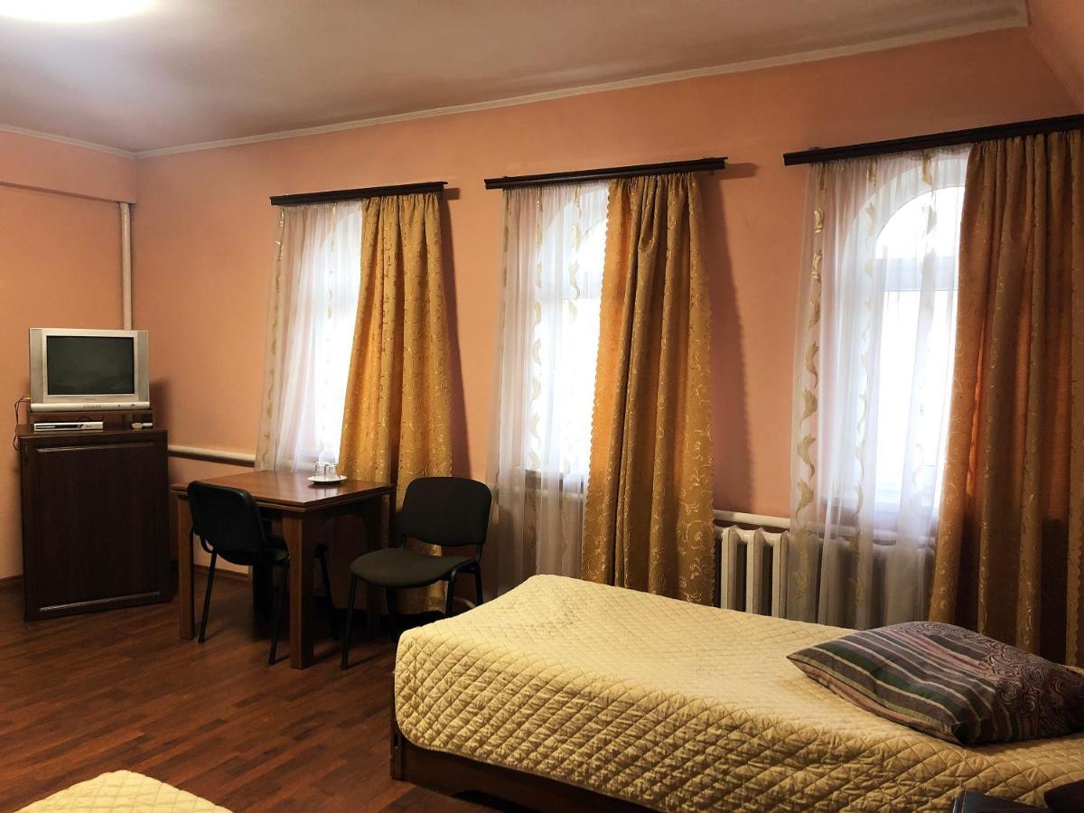 Comfort Hotel Chervonograd Buitenkant foto