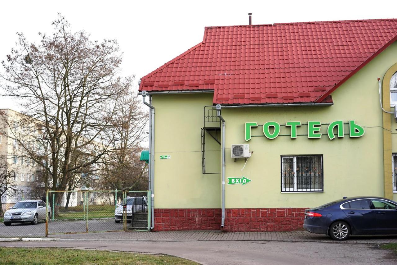 Comfort Hotel Chervonograd Buitenkant foto