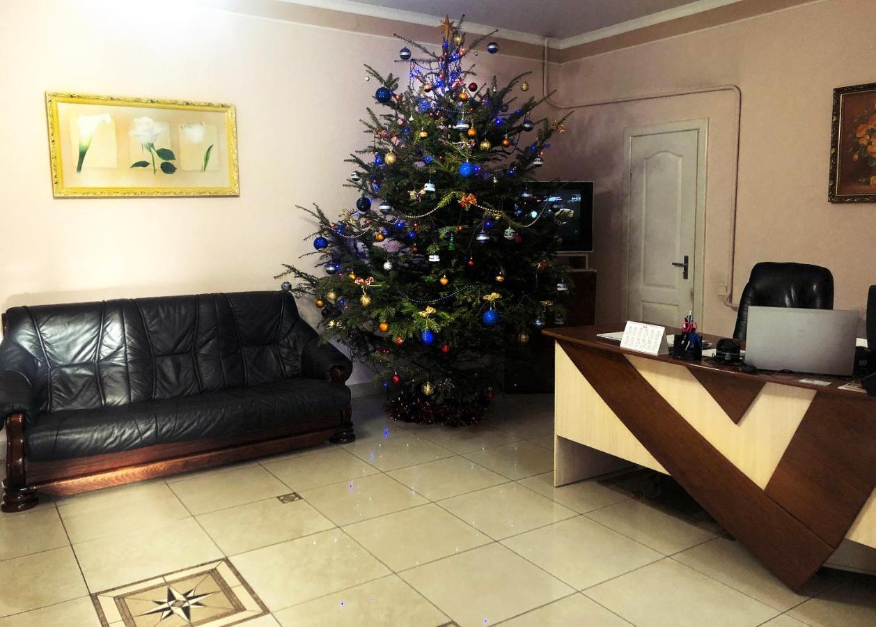 Comfort Hotel Chervonograd Buitenkant foto